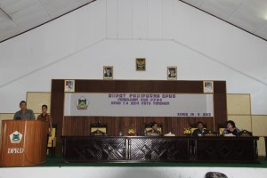 RAPAT PARIPURNA – PENGAJUAN KUA-PPAS